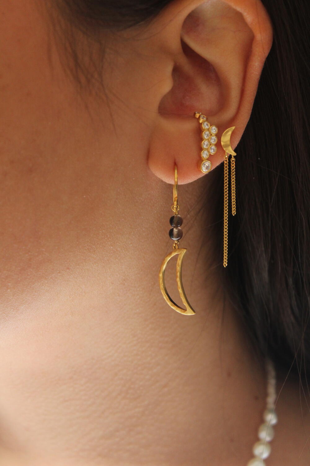 Petit Bella oon with two Chains hængeørering - forgyldt